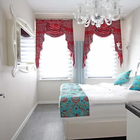 Excellent Galata Apartman