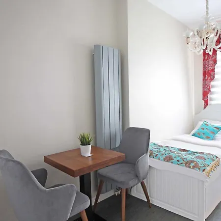 Excellent Galata Apartment *