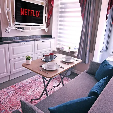 Excellent Galata Apartment