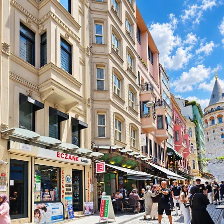 Excellent Galata *