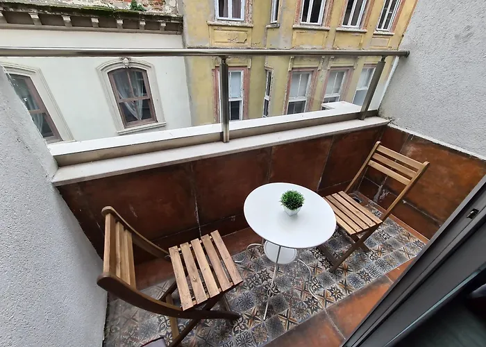 Excellent Galata شقة